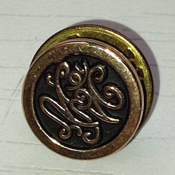 Elegant Pin Collectible Metal Artistic Design Vintage Boho Bohemian Academia - Picture 1 of 8